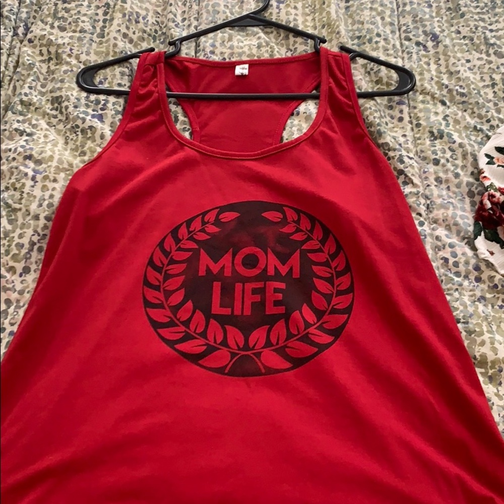 Razor back tank- Mom Life